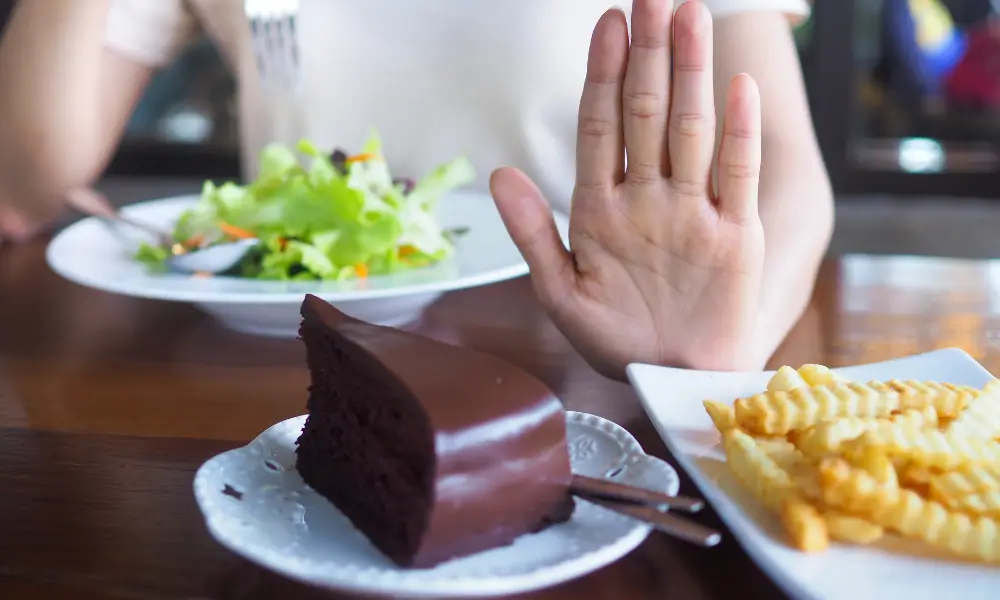 Foods To Eat And Avoid For A Healthy Mouth