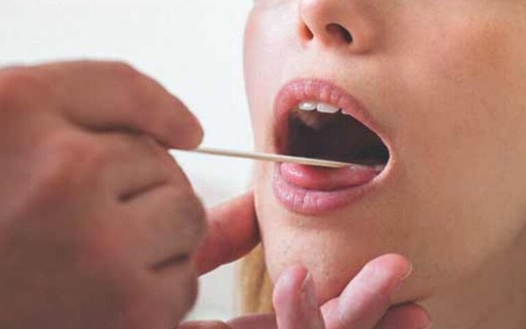 biggest risk factor behind oral cancer