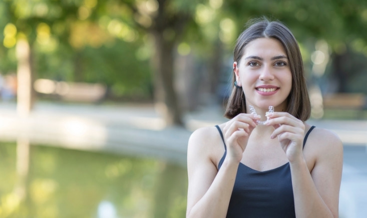 strategies to enjoy coffee when wearing invisalign