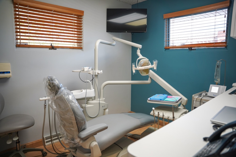 Northeast Family Dental Care Elgin Dentist front Office