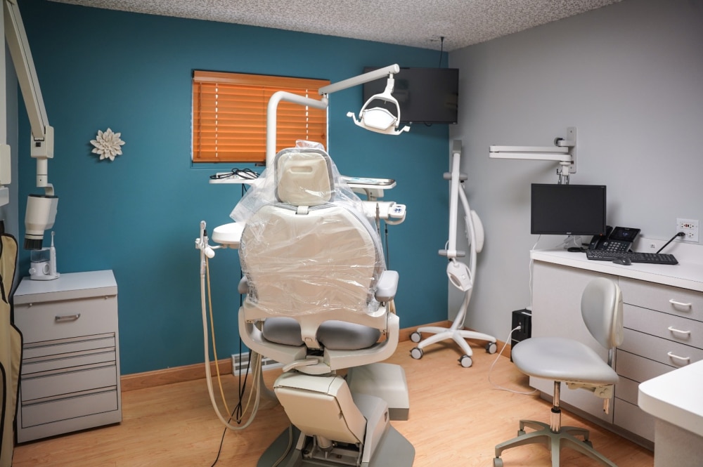 Northeast Family Dental Care Elgin Dentist front Office