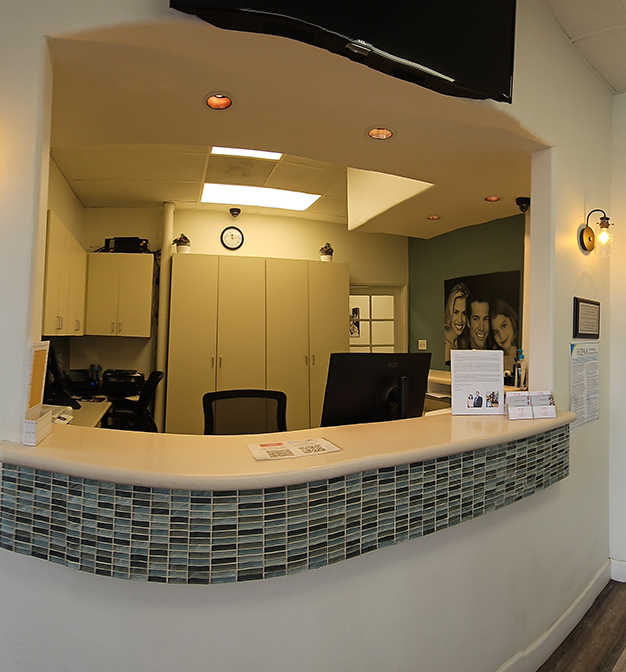 larwin square dentistry tustin office